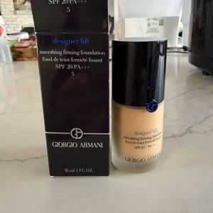 Giorgio Armani Designer Lift Foundation - Tan